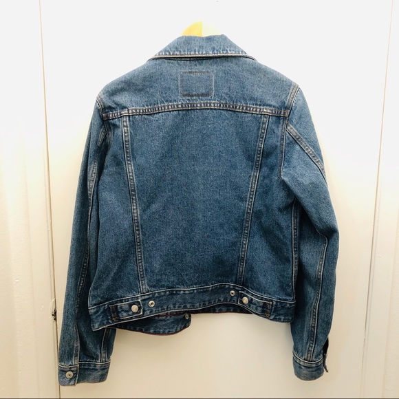 Levi’s Vintage Jean Jacket - Picture 5 of 5